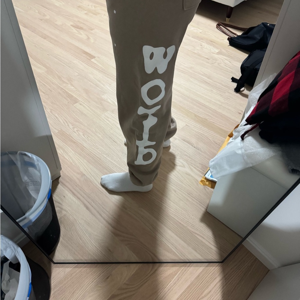 SP5DER tan sweat pants